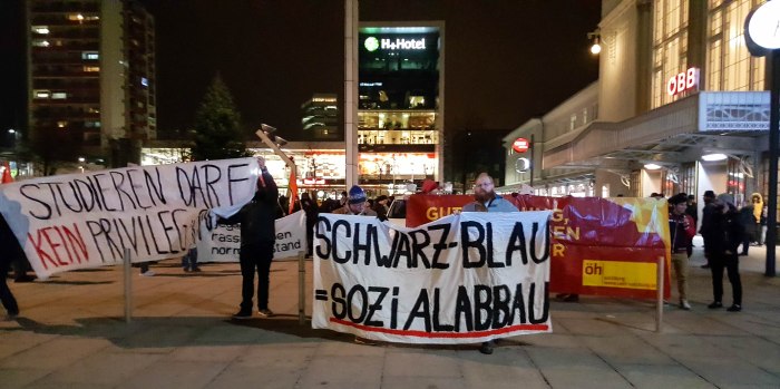 Demo gegen Schwarz-Blau Salzburg 12Jan2018(14)